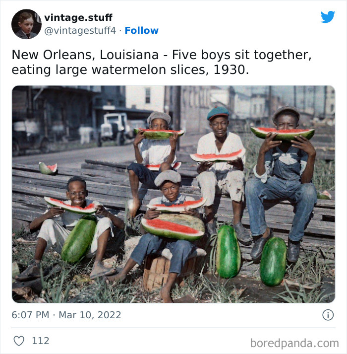 Five boys in 1930 New Orleans eating watermelon slices, captured in a colorized photo that makes history look stunning.