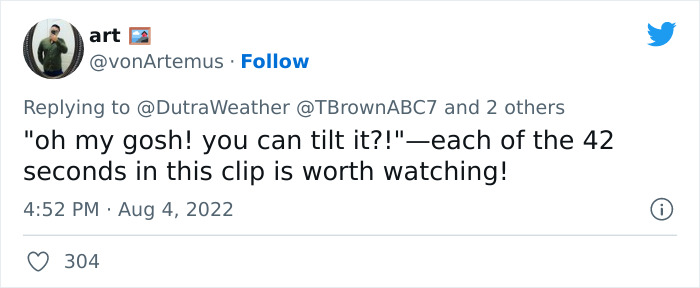 Weatherman Stunned To Discover His TV Is A Touch Screen, And The Internet Can’t Get Enough Weatherman Stunned To Discover His TV Is A Touch Screen, And The Internet Can’t Get Enough