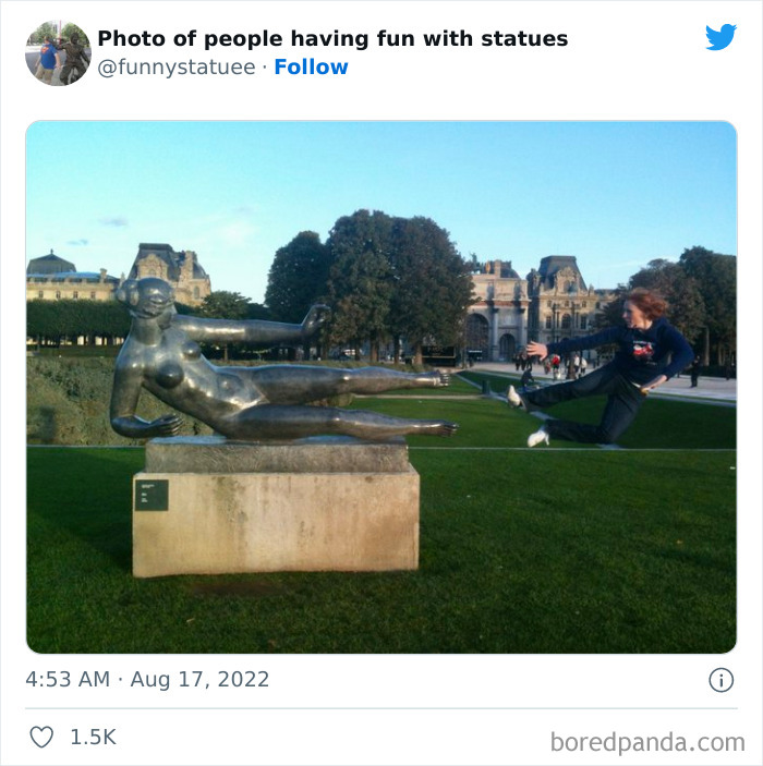 "And This Is Why We Were Asked To Leave": 40 Times People Took Their Photos With Statues To Another Level