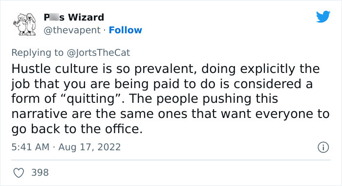 Employees Stop Going Above And Beyond At Work And Join "Quiet Quitting" Trend, But Bosses Are Not Happy Employees Stop Going Above And Beyond At Work And Join "Quiet Quitting" Trend, But Bosses Are Not Happy