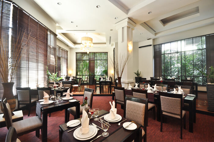 30 Times Superiors Had To Lay Off Their Best Employee For The Most Unexpected Reasons, As Shared In This Online Group - 12