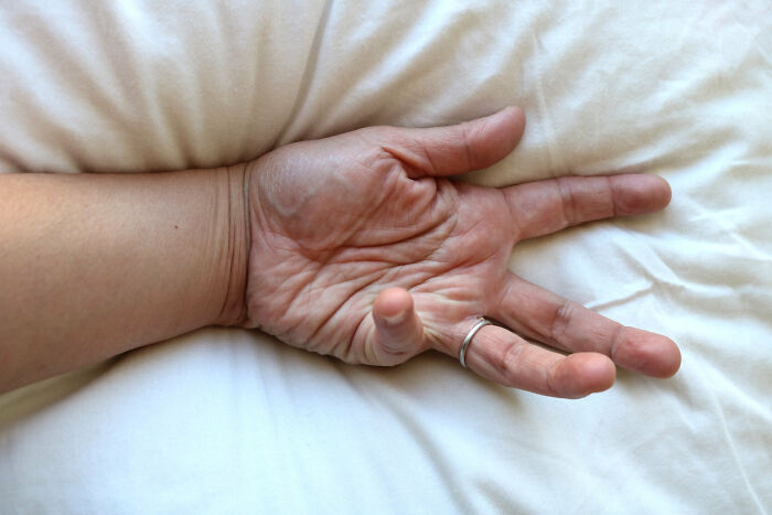 20 Personas sorprendiéndose a sí mismas con su nivel de estupidez