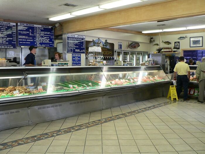 “What’s Your ‘Sir, This Is A Wendy’s’ Moment?” (30 Answers)