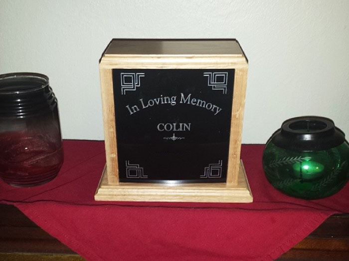 30 Times Thrift Store Workers And Clients Were So Stunned By Interesting Finds, They Just Had To Share Them Online - 29