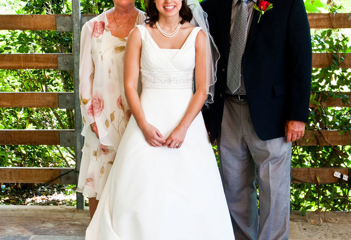 "I've Eloped A Week Earlier Because My Parents And My Sister’s BF Were Planning A Surprise Engagement On My Wedding Day" "I've Eloped A Week Earlier Because My Parents And My Sister’s BF Were Planning A Surprise Engagement On My Wedding Day"