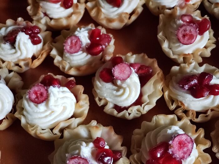 Cranberry Pomegranate Orange Compote With Whipped Cheesecake In Phyllo