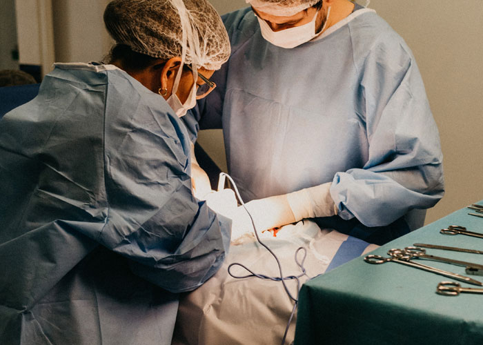 30 People Reveal "Dirty Little Secrets" About The Industries They Work In That Companies Try To Hide From Customers