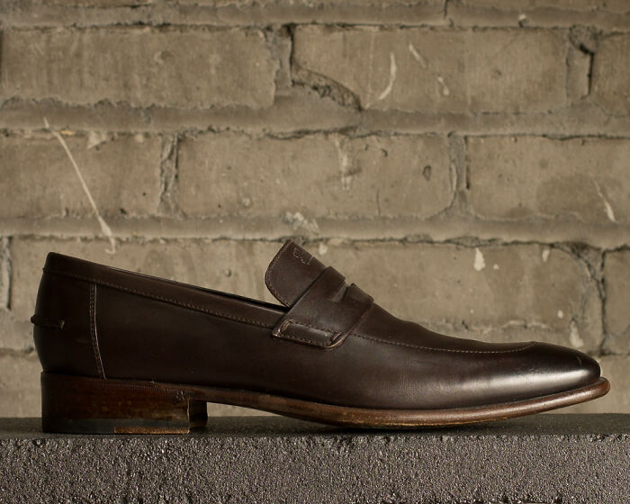 30 Times Thrift Store Workers And Clients Were So Stunned By Interesting Finds, They Just Had To Share Them Online - 17