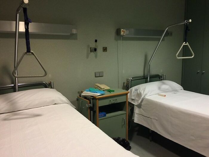 30 Exact Moments That Made Folks In This Online Group End Their Relationship