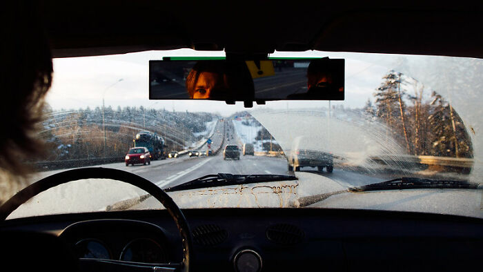 30 Behaviors That People In This Online Group Find Hard To Tolerate So They Judge Others For It