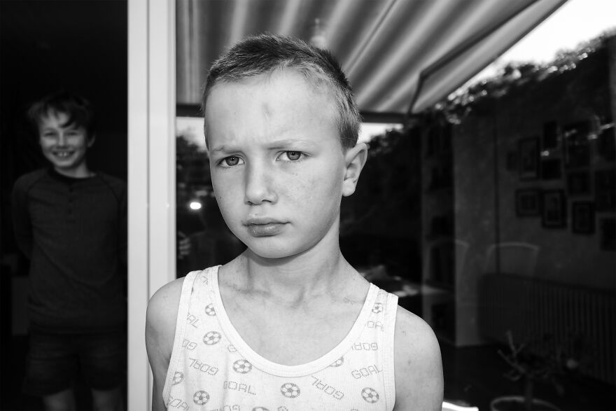 "The World Ain't Enough #368" © Oliver Raschka (Germany)