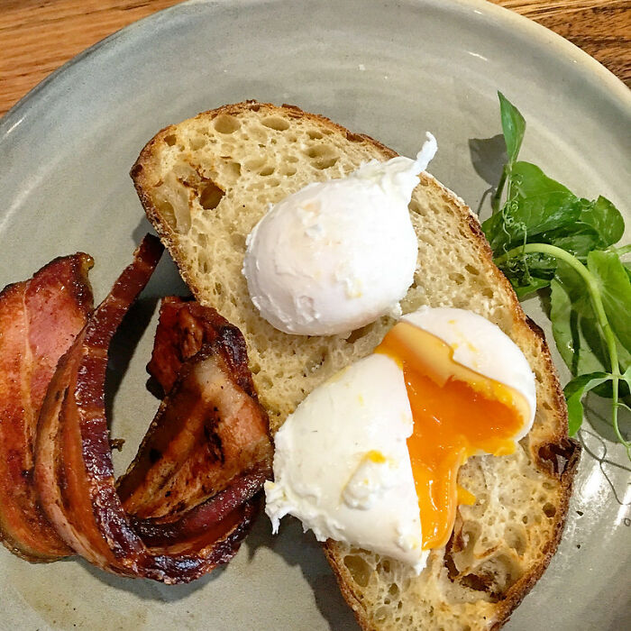 Person Asks "What Dishes Do Professional Chefs Dislike Preparing At A Restaurant?", Gets 30 Various Responses