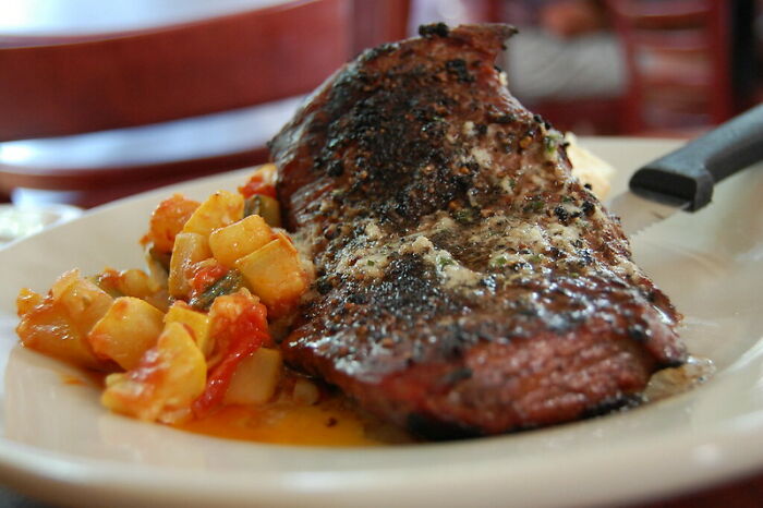 People Explain That They Or Someone They Knew Have Been Eating These 30 Foods Wrong For The Longest Time