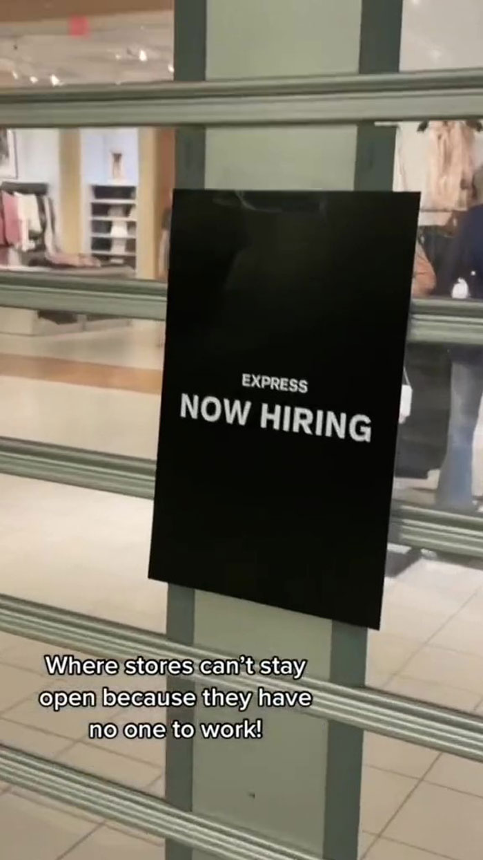 Woman Claims Retail Stores Are Begging People To Work For Them, But Won’t Change Their Toxic Approach To Employees Woman Claims Retail Stores Are Begging People To Work For Them, But Won’t Change Their Toxic Approach To Employees