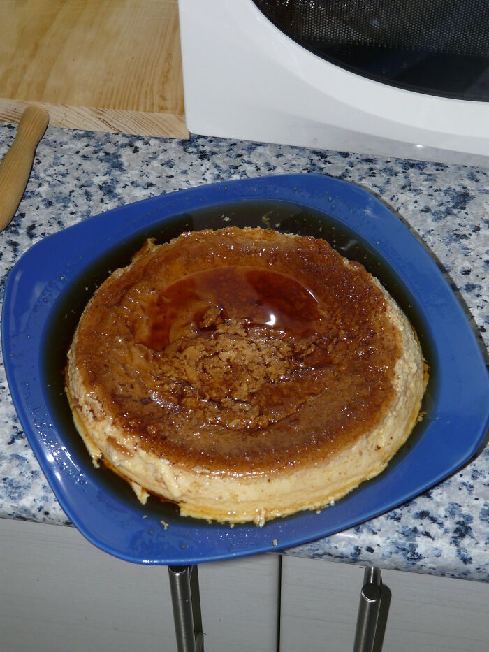 Person Asks "What Dishes Do Professional Chefs Dislike Preparing At A Restaurant?", Gets 30 Various Responses