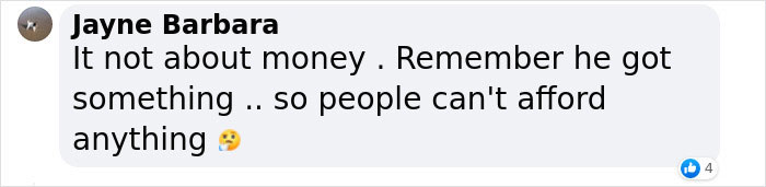 "Boyfriend Bought Me A $14 Necklace For My 30th Birthday"