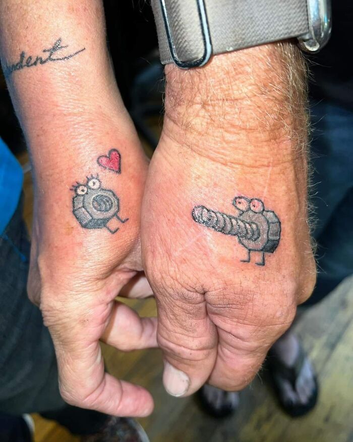 Una tienda local sigue publicando esto como si estuviera muy orgullosa de ello