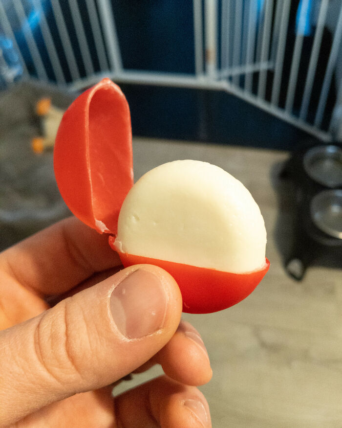 People Explain That They Or Someone They Knew Have Been Eating These 30 Foods Wrong For The Longest Time