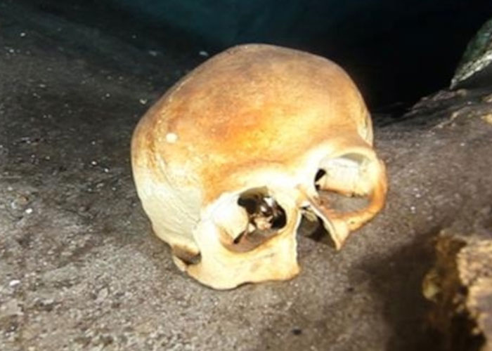 Divers Reveal 50 Disturbing Discoveries Underwater They Will Probably Never Be Able To Explain