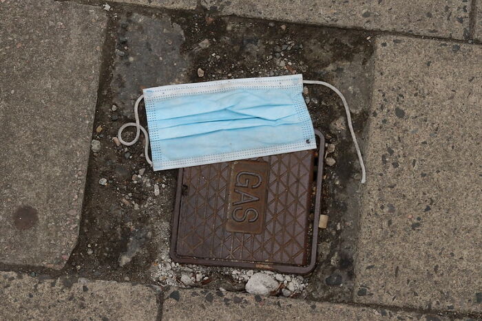 30 Times When People Received Hate For The Weirdest Things Ever, As Shared In This Online Community