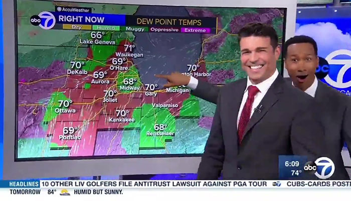 Weatherman Stunned To Discover His TV Is A Touch Screen, And The Internet Can’t Get Enough - 4