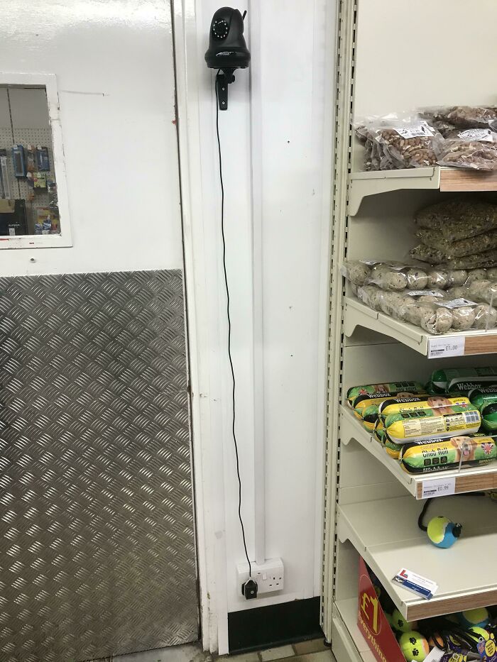 Security Camera With Off Switch Right Below?