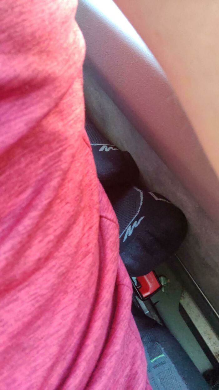 I'm Going Back Home From A Notorious Hiking Town And This Is Where The Person Behind Me Decided To Put Her Feet. We're On A 3-Hour Bus Ride