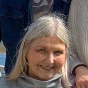 caroline_lynch avatar