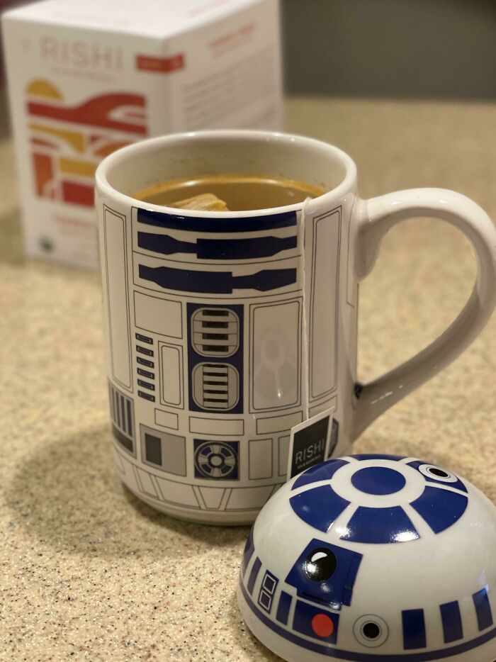 Hello, R/Muglife. I’m So Glad I Found You. Please Enjoy This Photo Of My R2-Tea2 Mug