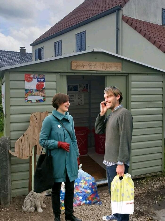 No Friends To Pose For Your Ad?