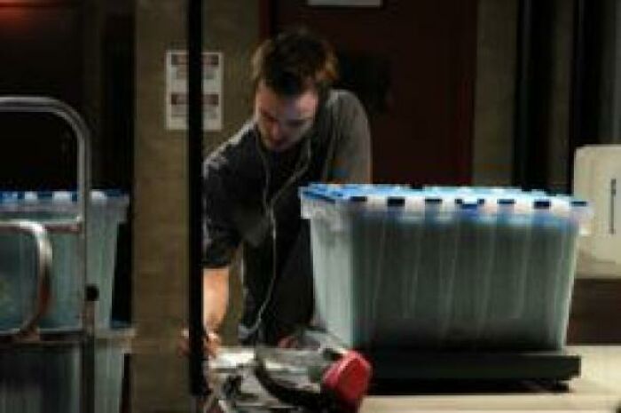 They Weigh In A 200lbs A Container. Yet Jesse Effortlessly Lifts And Stacks Them Alone As If They Were 10lbs