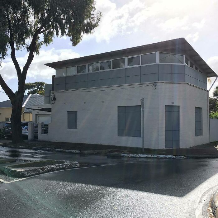 Ugly-Adelaide-Houses