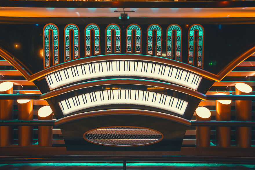 The Kraken Found A Sanctuary In This Underwater-Themed Bar "The Abyss Pub" Which Was Designed By Us