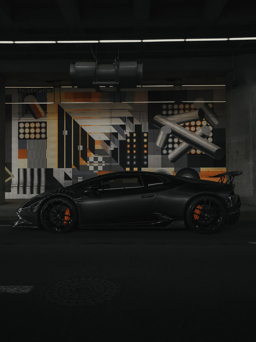 I Photographed An Amazing Black Huracan Vorsteiner Kit
