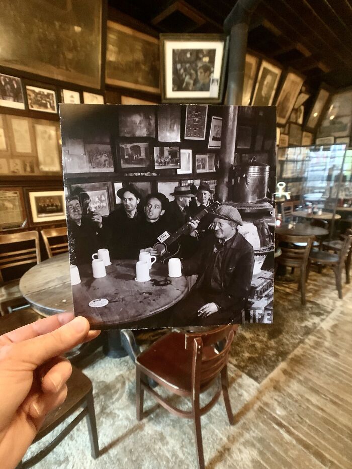 Woody Guthrie, 1943 At Mcsorley's Old Ale House For Life Magazine. Original Photo By Eric Schaal