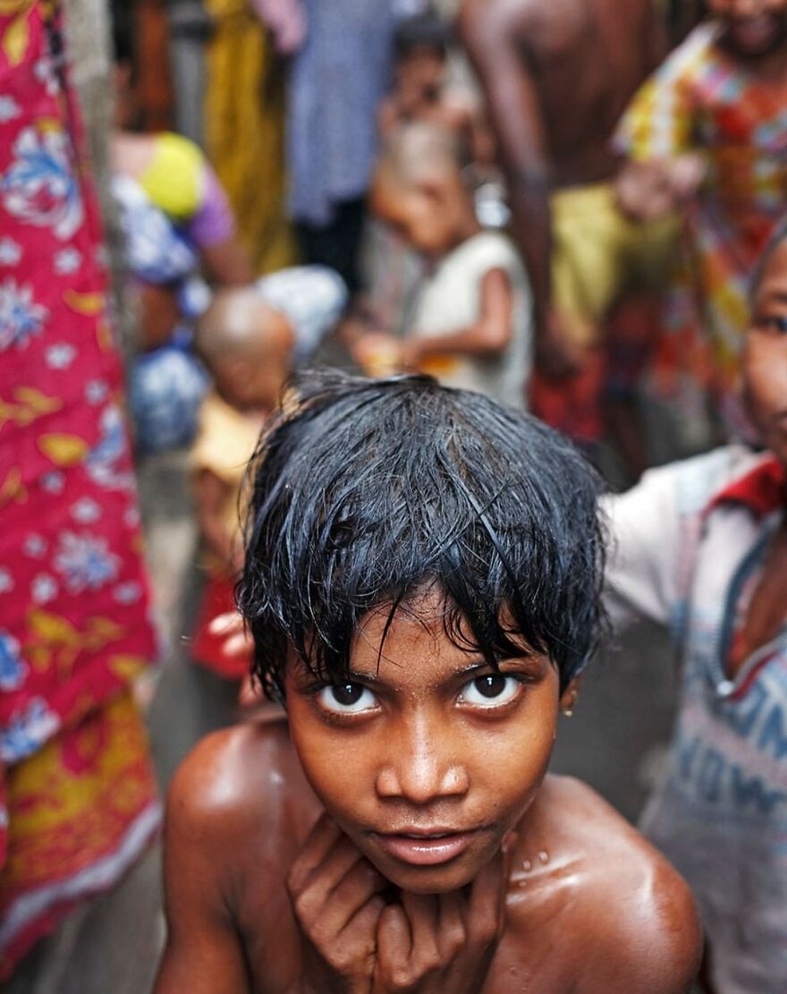 Meet Maciej Dakowicz's Breathtaking Street Photographs