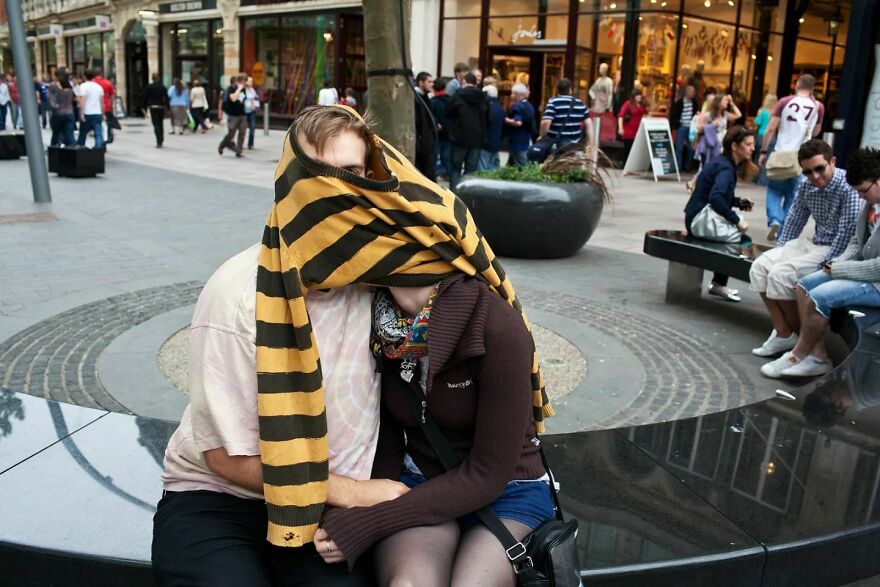 Meet Maciej Dakowicz's Breathtaking Street Photographs