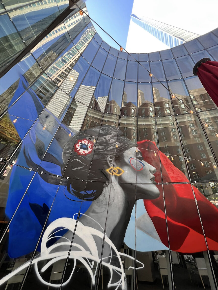 Sofitel Hotel In Chicago Collaborates With Street Artist Rawooh For Skyscraper Glass Mural Sofitel Hotel In Chicago Collaborates With Street Artist Rawooh For Skyscraper Glass Mural