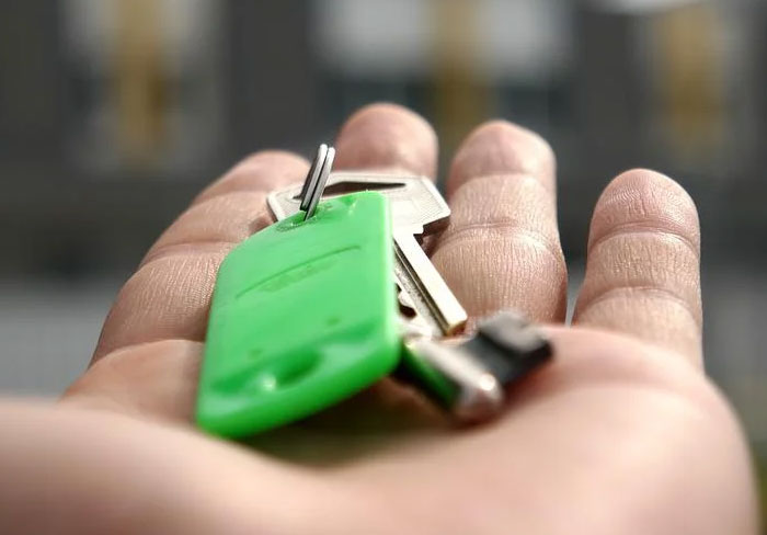 30 People Share Their Absolute Worst Homeowner Association Stories