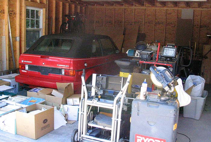 30 People Share Their Absolute Worst Homeowner Association Stories