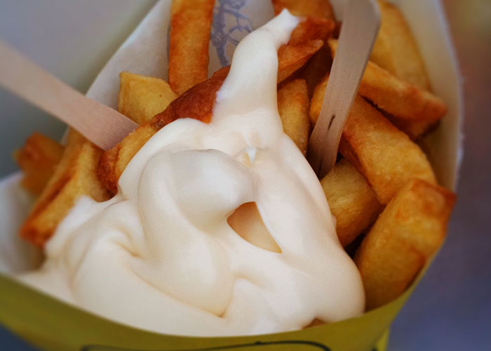 30 Things Americans Find Very Weird About Europe, According To This Viral Thread