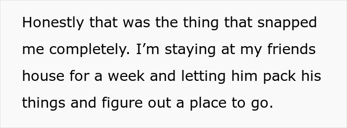Woman Online Wonders If She’s A Jerk For Locking Her Expensive Toiletries Away From Her Boyfriend Woman Online Wonders If She’s A Jerk For Locking Her Expensive Toiletries Away From Her Boyfriend