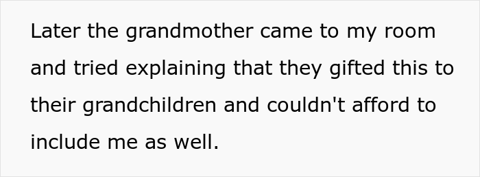 16 Y.O. Daughter Disappointed With Her Father As He Did Not Invite Her On His New Family's Paris Vacation, Gets Called A Jerk