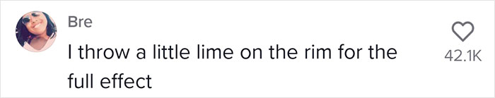 Bartender Gets Appreciated Online For Swapping Tequila With Water When She Suspects Danger Around Women Bartender Gets Appreciated Online For Swapping Tequila With Water When She Suspects Danger Around Women