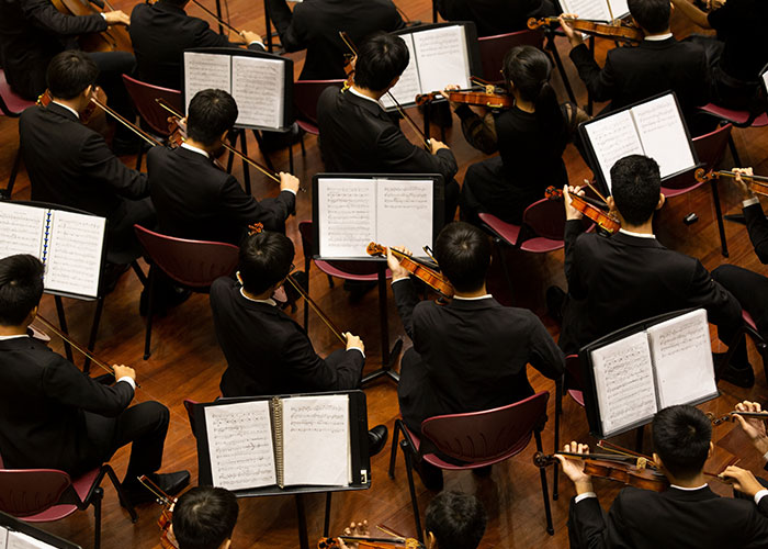 Someone Asked Historians To Share History’s Biggest ‘Middle Finger’ Moments, And 30 People Delivered