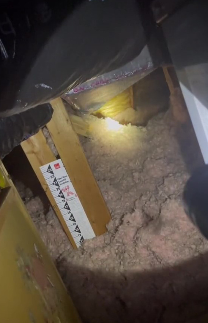 Woman Records Her Efforts To Find Out What Is The Cause Of Her Bathroom Cabinet &ldquo;Bleeding&rdquo;, Asks The Internet For Help