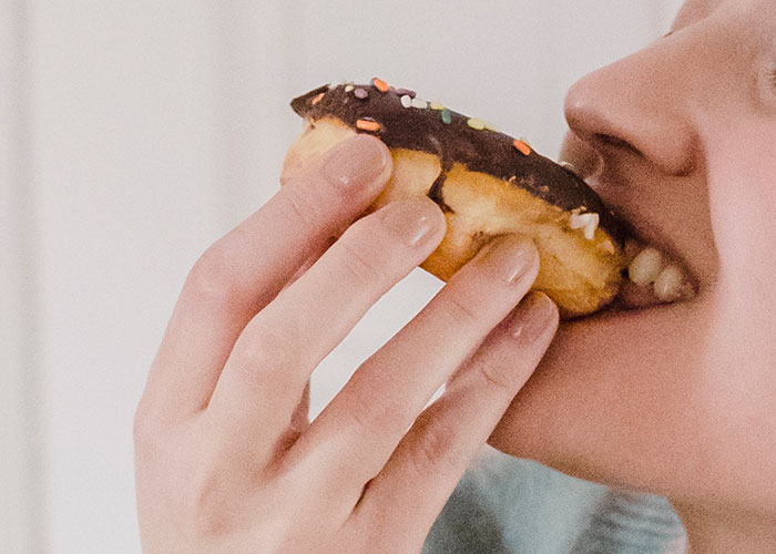 Boyfriend Wonders If He Was A Jerk For Telling His GF To Pack Her Bags, After She Repeatedly Ignored His Food Boundaries Boyfriend Wonders If He Was A Jerk For Telling His GF To Pack Her Bags, After She Repeatedly Ignored His Food Boundaries