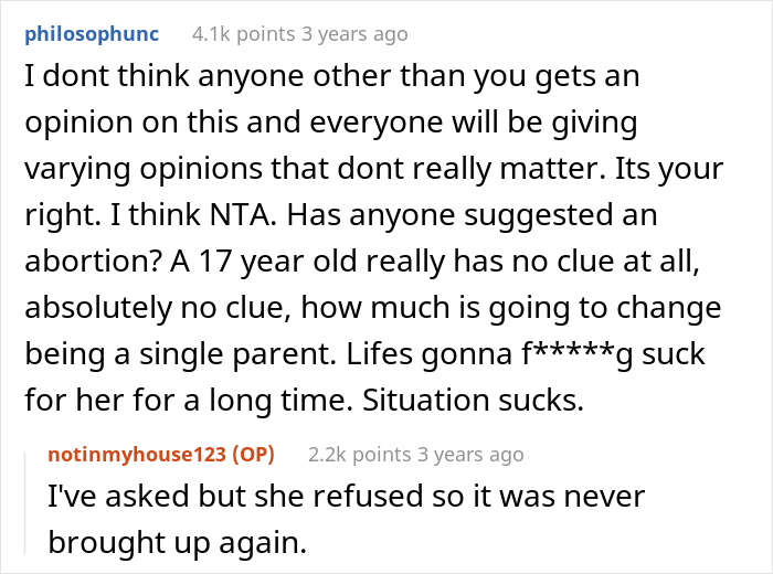 "I Just Will Not Raise This Baby": Woman Asks If She's A Jerk For Kicking Out Her Unemployed Pregnant Teen Daughter
