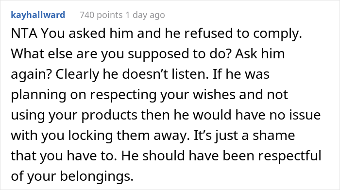 Woman Online Wonders If She’s A Jerk For Locking Her Expensive Toiletries Away From Her Boyfriend Woman Online Wonders If She’s A Jerk For Locking Her Expensive Toiletries Away From Her Boyfriend