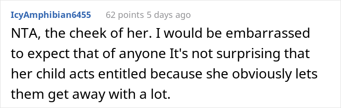 Passenger Refuses To Trade Seats With A Kid And Their Mom Is Furious, Wonders If They Were Really A Jerk